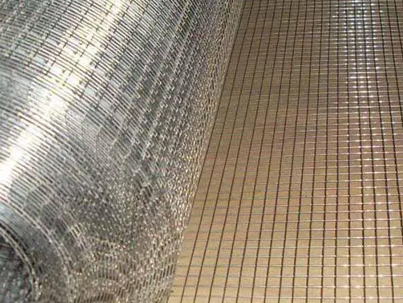 鍍鋅電焊網和不銹鋼電焊網有什么區別